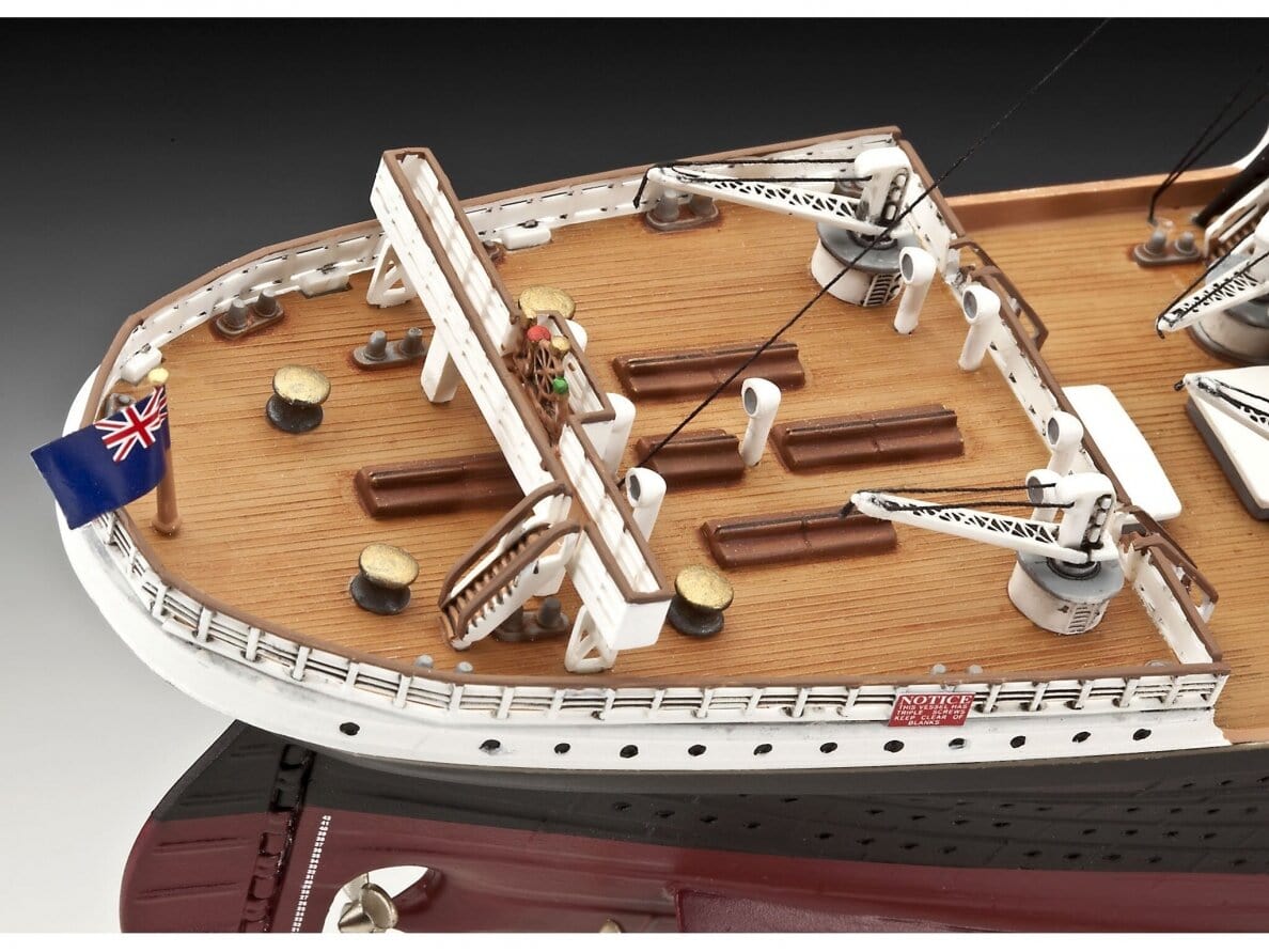Baksas Surenkami modeliai Revell - 100 Years Titanic (Spec. Edition)