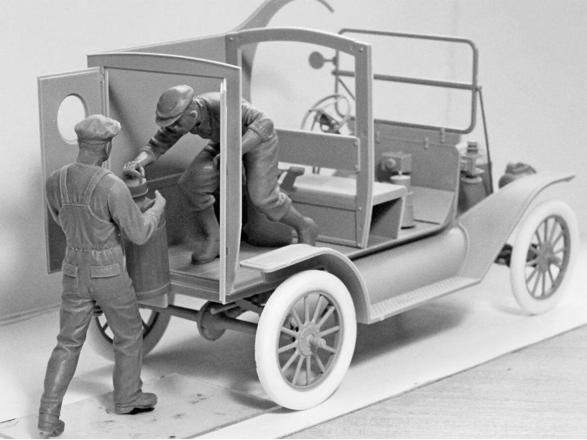 ICM - Gasoline Delivery Ford Model T 1912-Surenkami modeliai-Brain Games LT