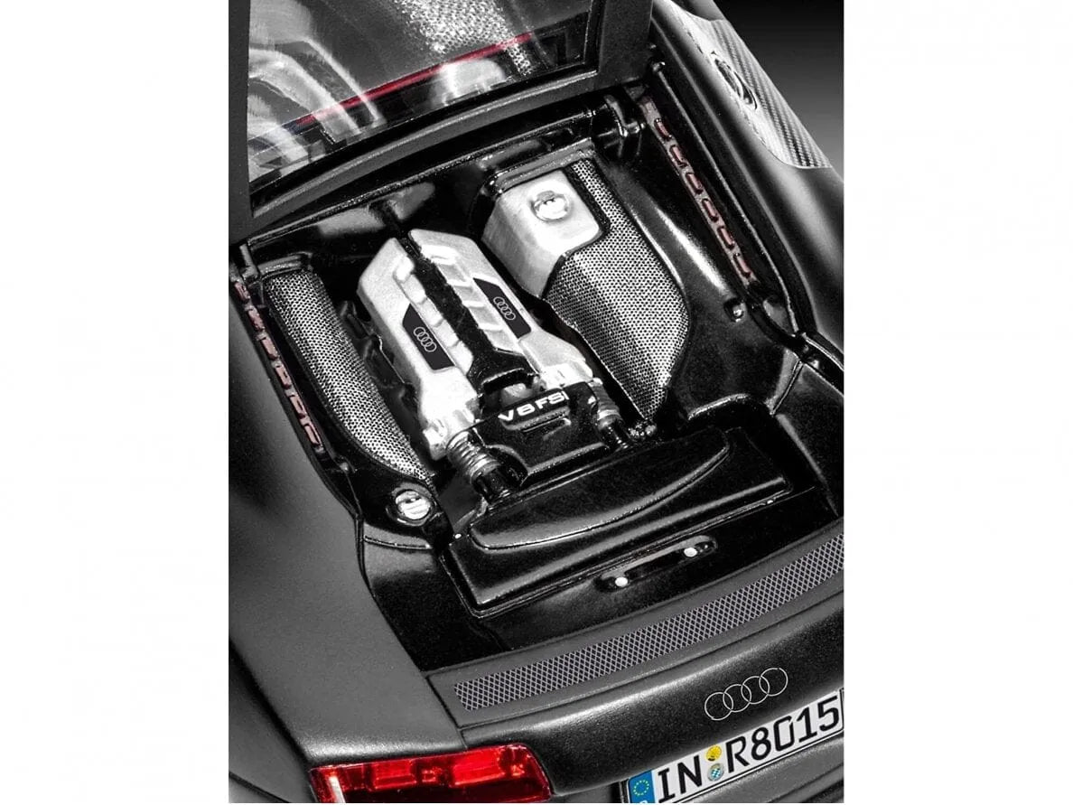 Revell - Audi R8-Surenkami modeliai-Brain Games LT