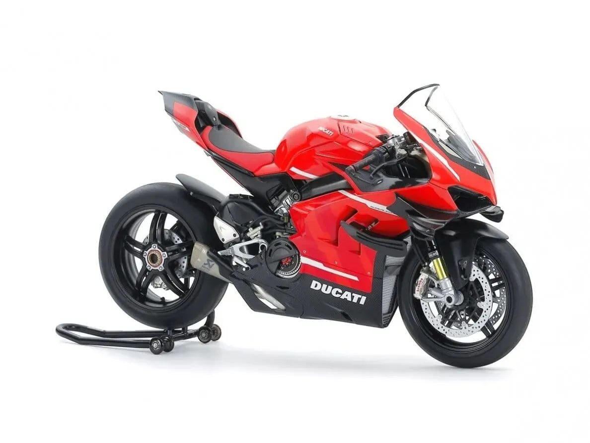 Baksas Surenkami modeliai Tamiya - Ducati Superleggera V4 with Racing Kit, 1/12