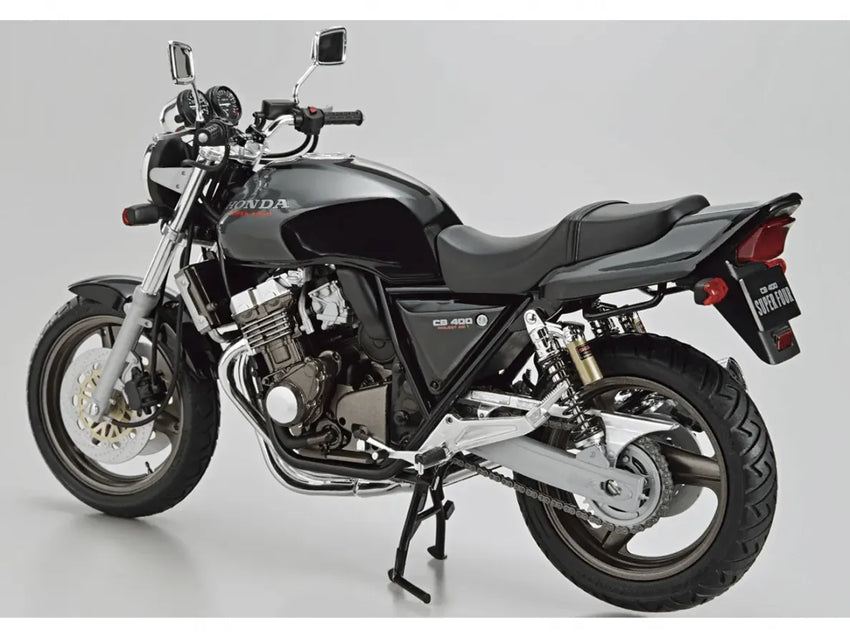 Aoshima - Honda CB400 Super Four NC31 '92-Surenkami modeliai-Brain Games LT