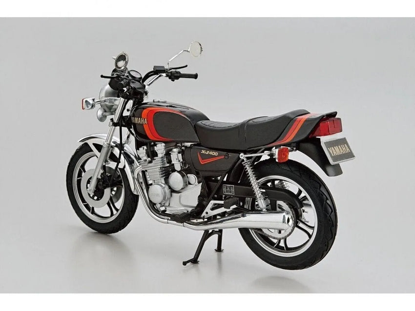 Aoshima - Yamaha 4G0 XJ400 '80-Surenkami modeliai-Brain Games LT