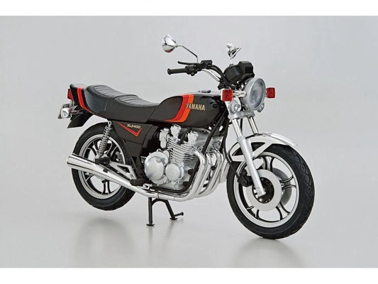 Aoshima - Yamaha 4G0 XJ400 '80-Surenkami modeliai-Brain Games LT