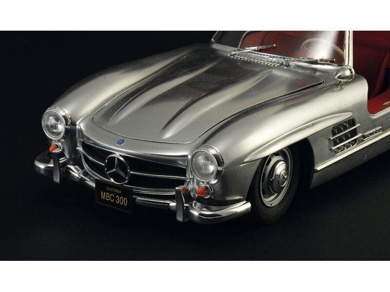 Baksas Surenkami modeliai Italeri - Mercedes-Benz 300SL (W198) Gullwing