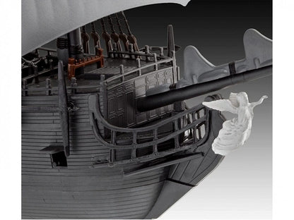 Baksas Surenkami modeliai Revell - Black Pearl (easy-click)