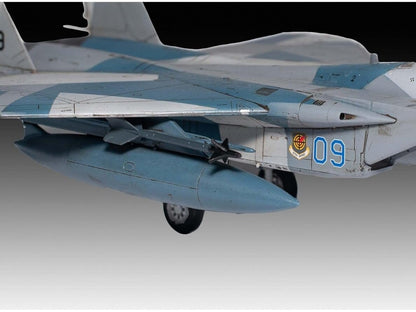 Baksas Surenkami modeliai Revell - Boeing F-15C Eagle, 1/72