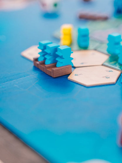 Brain Games LT Stalo žaidimai Survive the Island