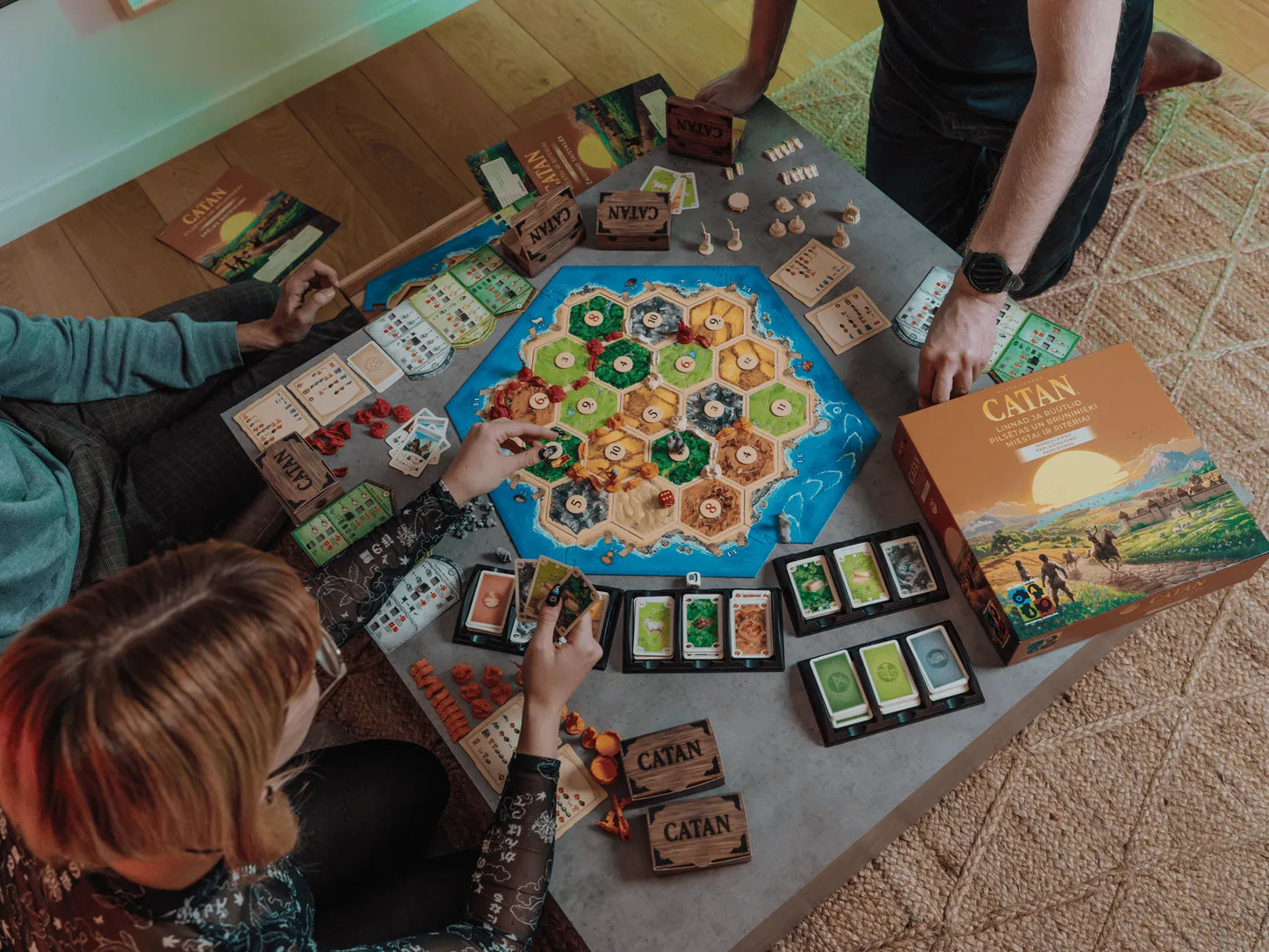 CATAN: Miestai ir riteriai (Papildymas) (2025)-Stalo žaidimai-Brain Games LT