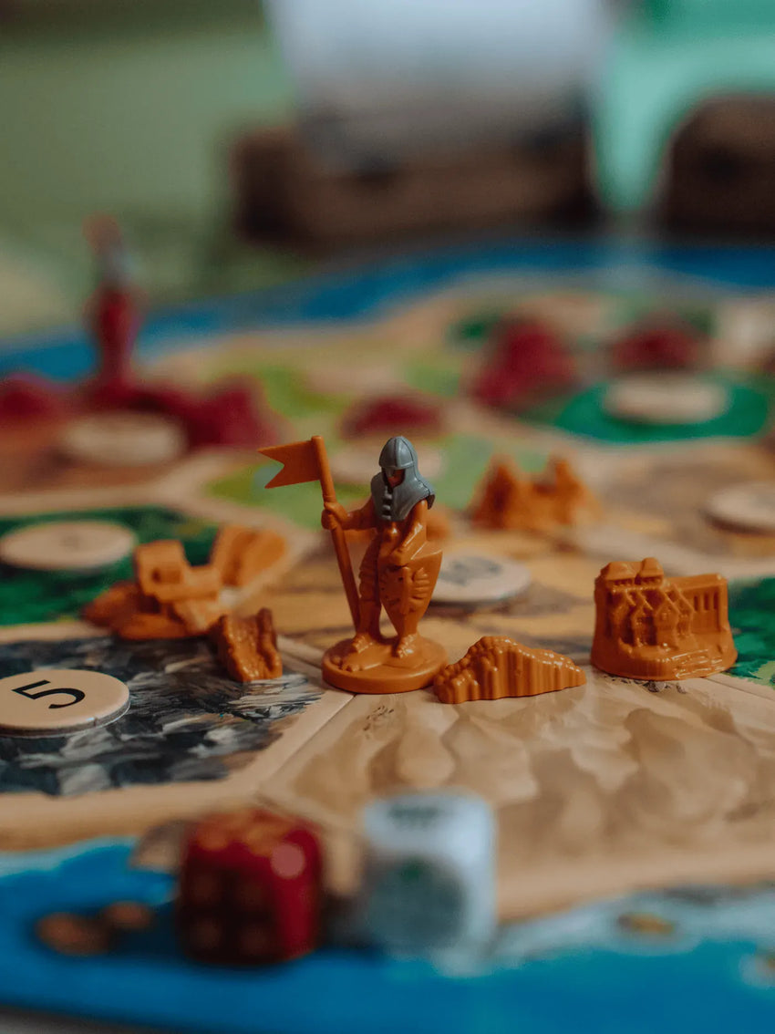 CATAN: Miestai ir riteriai (Papildymas) (2025)-Stalo žaidimai-Brain Games LT