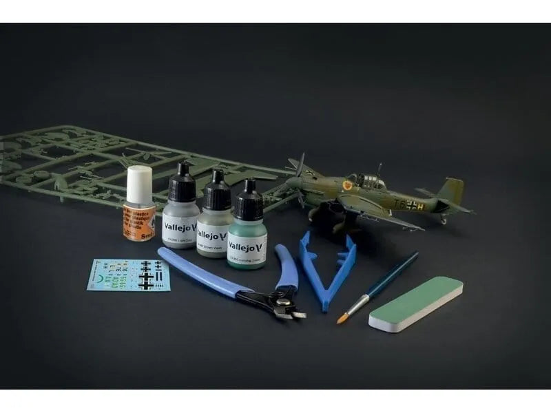 Italeri - Junker Ju-87B-Surenkami modeliai-Brain Games LT