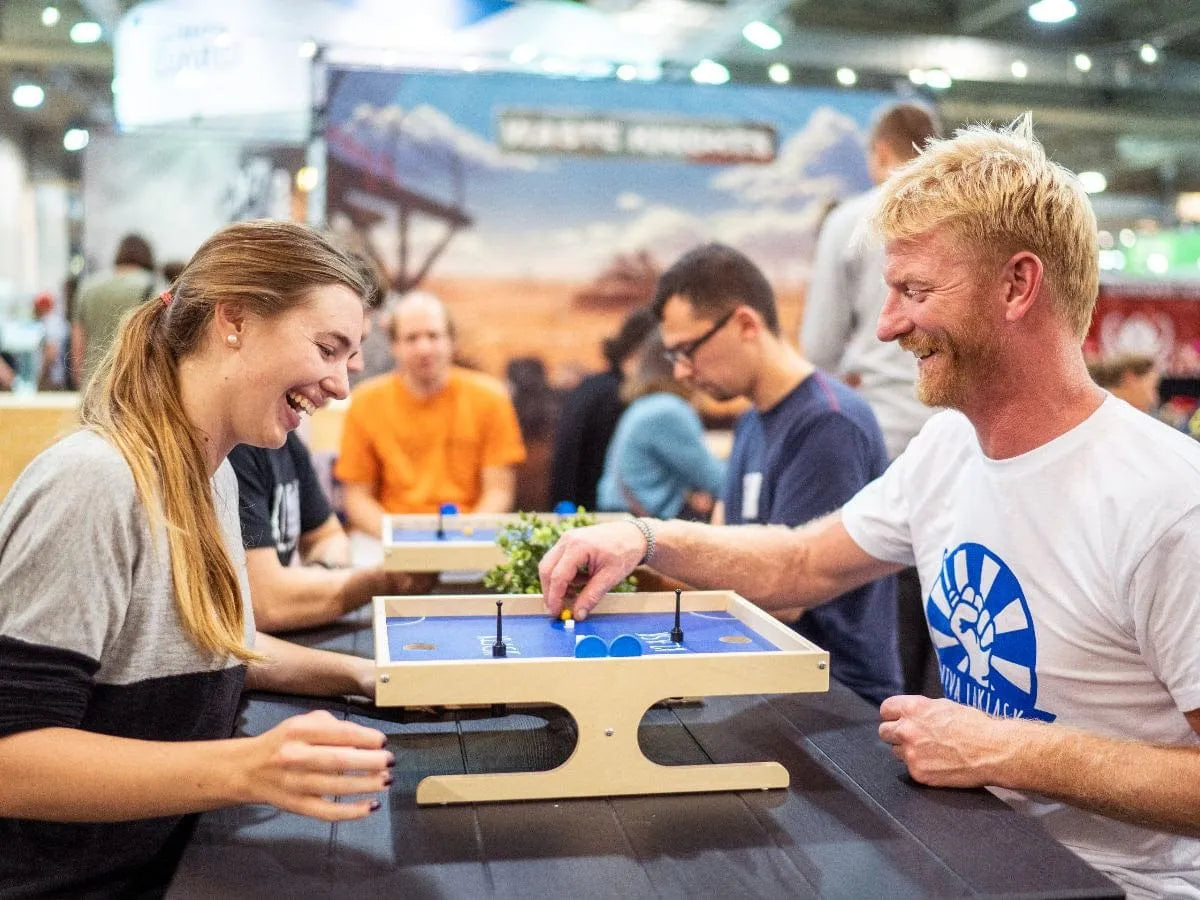 Klask-Stalo žaidimai-Brain Games LT