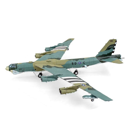 Metal Earth - B-52 Stratofortress-3D Delionės-Brain Games LT