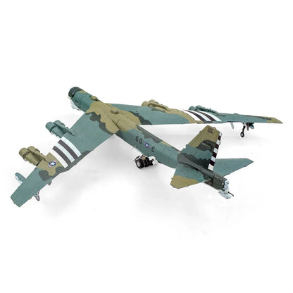 Metal Earth - B-52 Stratofortress-3D Delionės-Brain Games LT