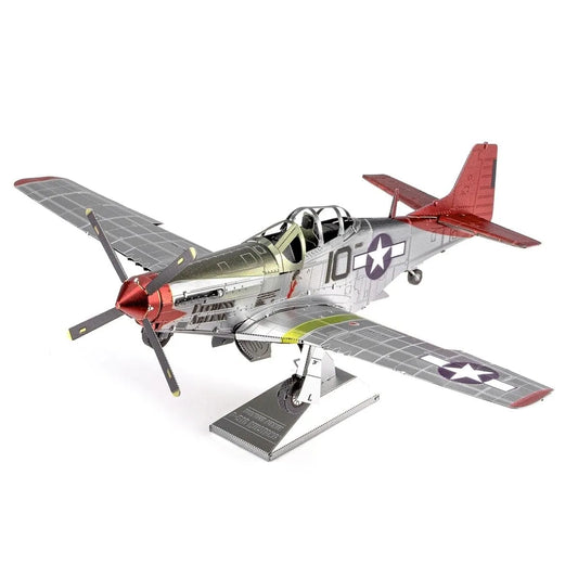 Metal Earth ICONX Tuskegee P-51D-3D Delionės-Brain Games LT