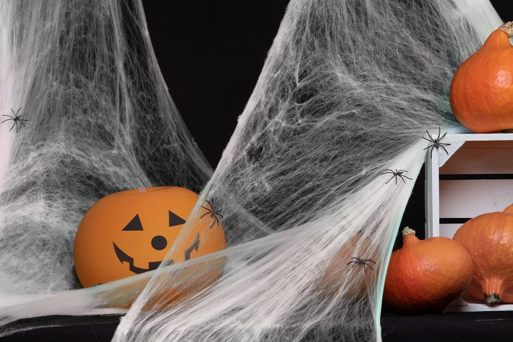 partypal Kita Helovino baltas voratinklis su vorais, 200g