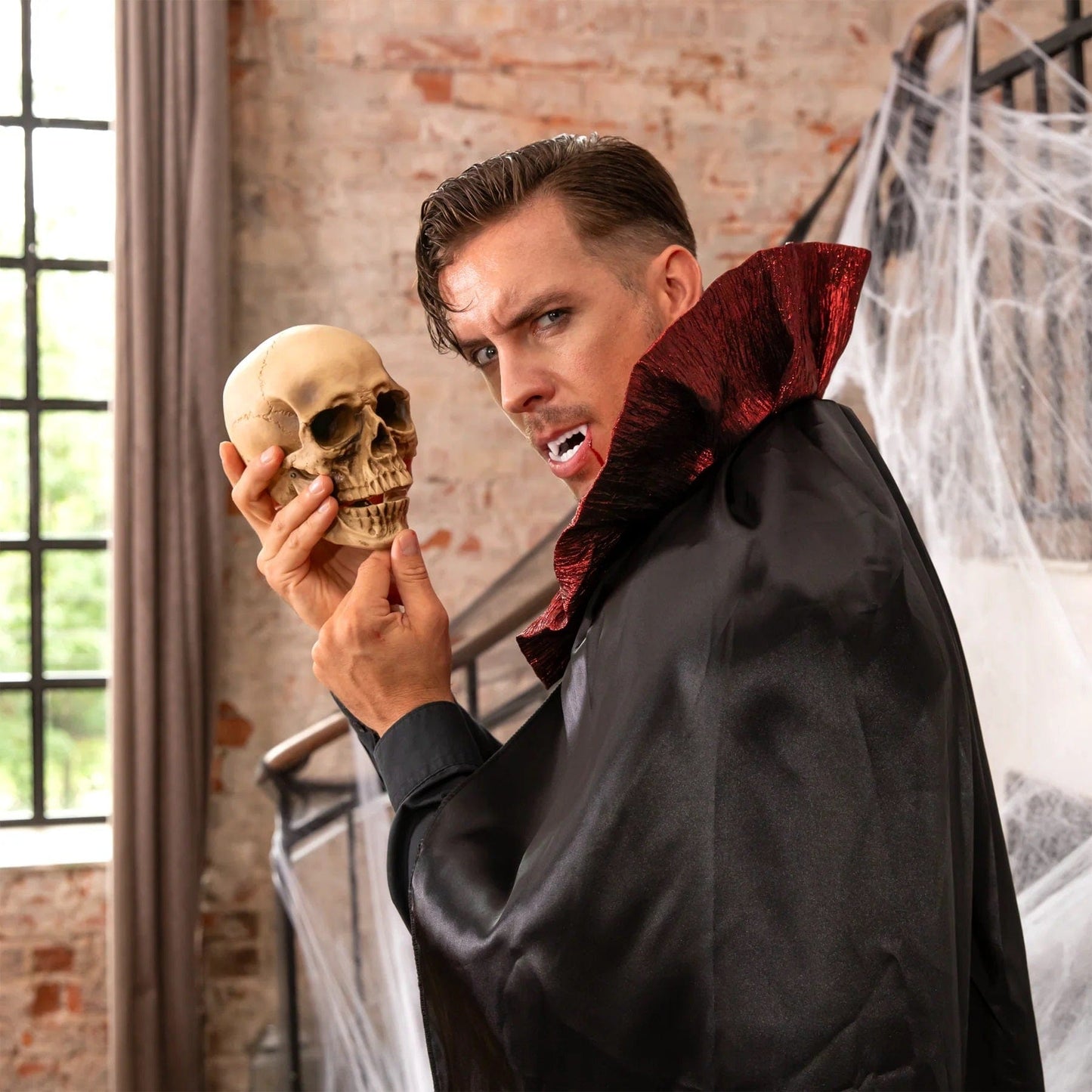 partypal Kita Helovino dekoracija Kaukolė su judančiu žandikauliu