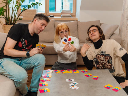 Brain Games LT Stalo žaidimai Piles!