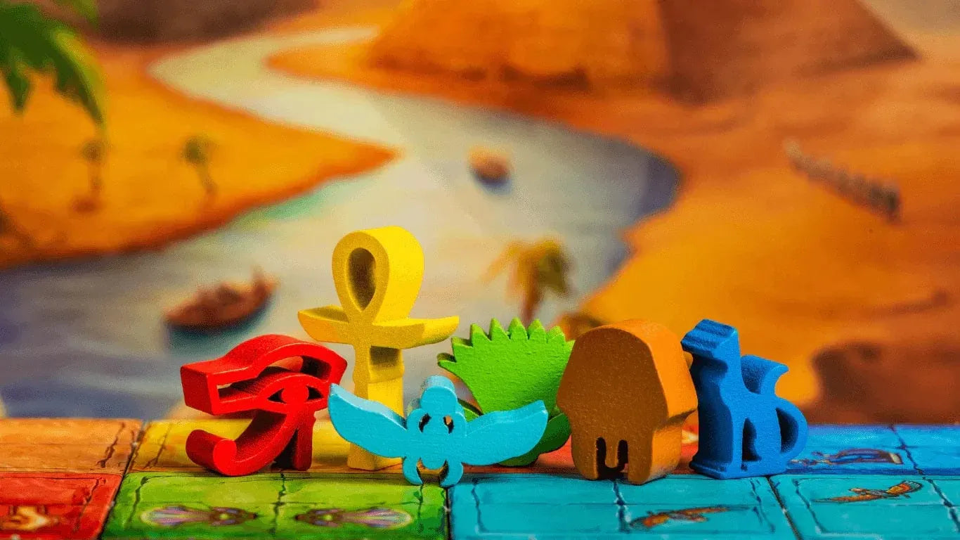 Pyramido-Stalo žaidimai-Brain Games LT