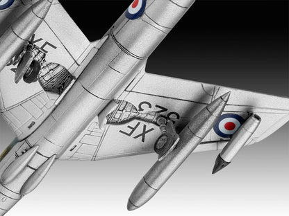 Revell - Hawker Hunter FGA.9-Surenkami modeliai-Brain Games LT