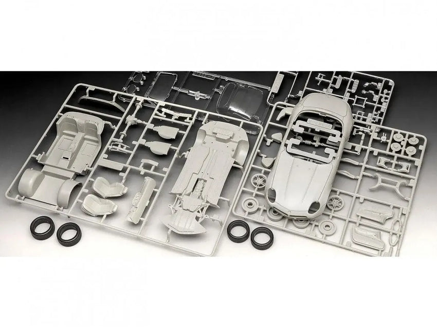 Baksas Surenkami modeliai Revell - James Bond BMW Z8