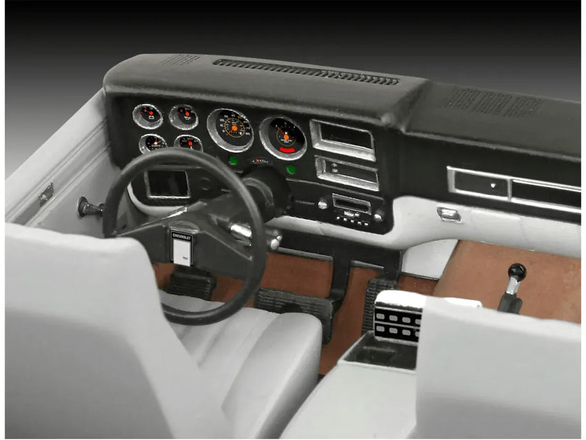 Revell - Jim Hopper´s Chevy® Blazer K5™-Surenkami modeliai-Brain Games LT