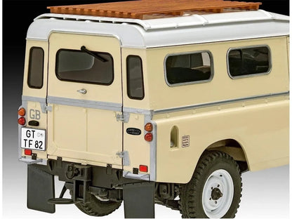 Revell - Land Rover Series III LWB-Surenkami modeliai-Brain Games LT