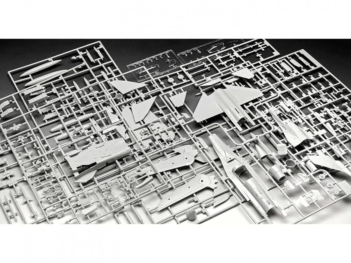 Revell - NATO Tiger Meet - 60th Anniversary-Surenkami modeliai-Brain Games LT