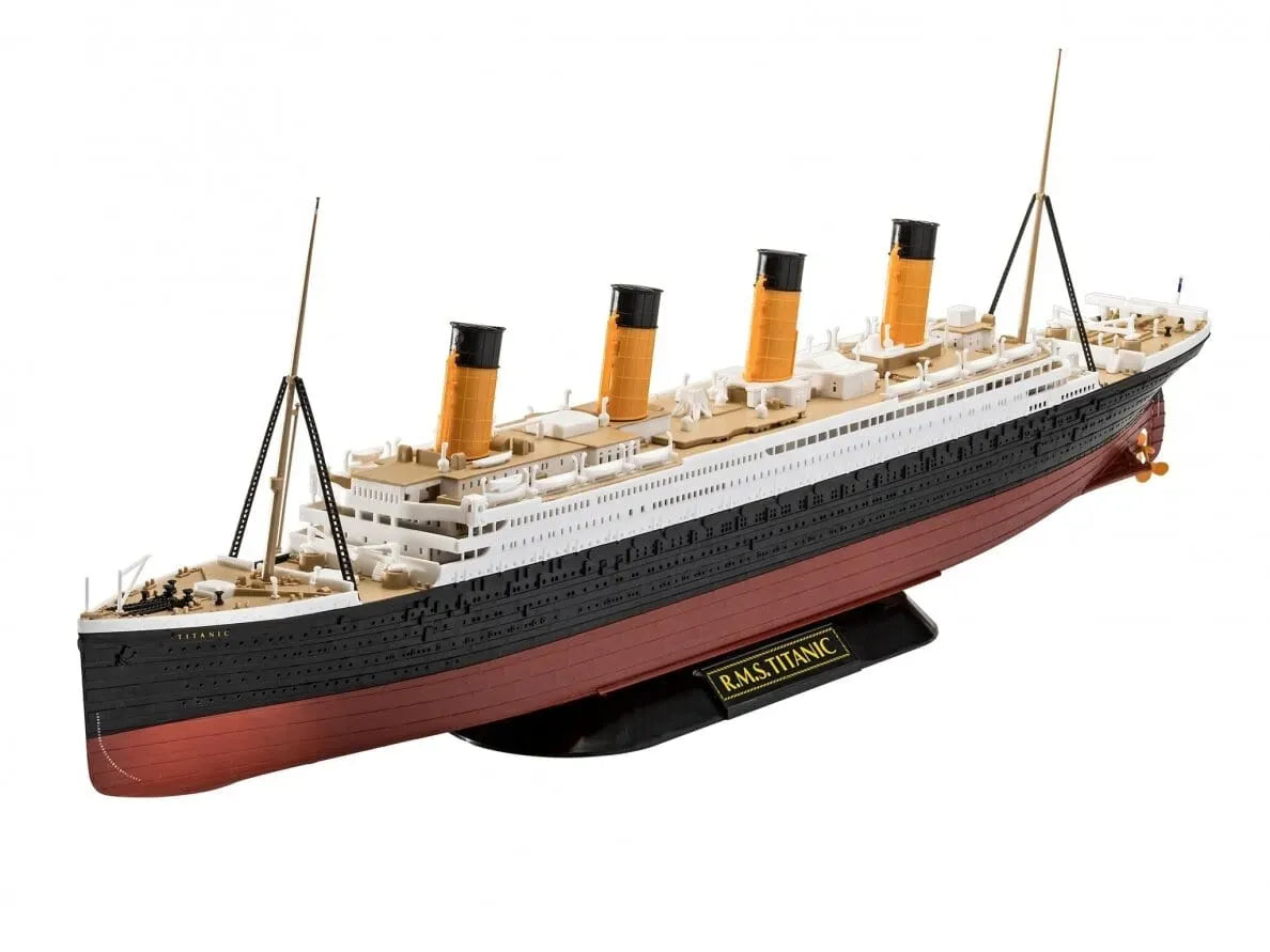 Baksas Surenkami modeliai Revell - RMS Titanic (easy-click), 1/600