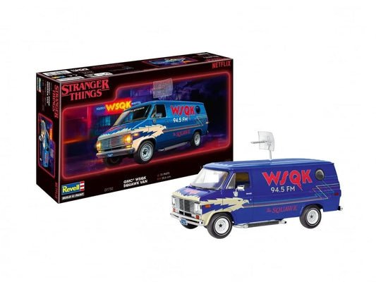 Revell - "Stranger Things" GMC WSQK Squawk Van, 1/25-Surenkami modeliai-Brain Games LT