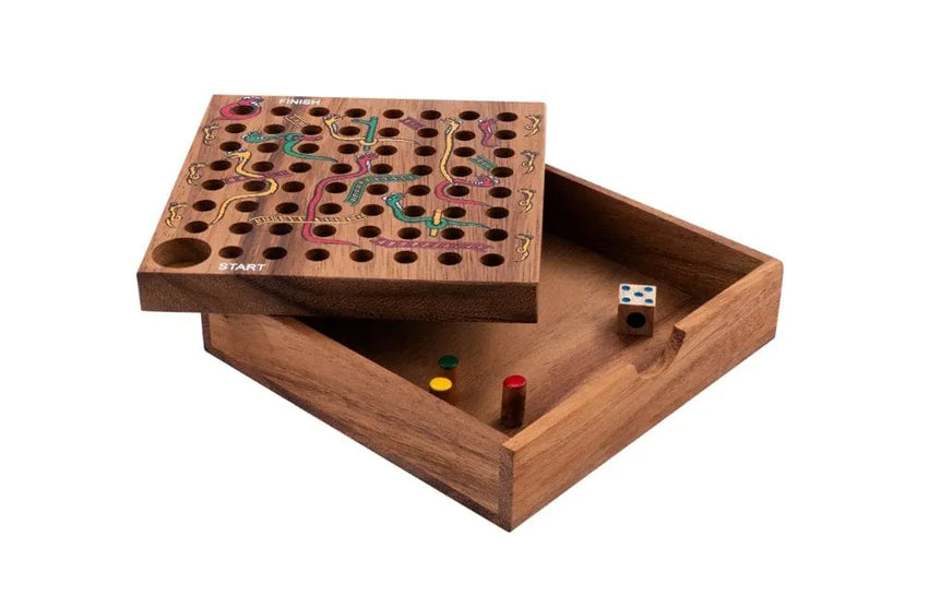 Engelhart Handelsonderneming B.V. Stalo žaidimai Snakes & Ladder