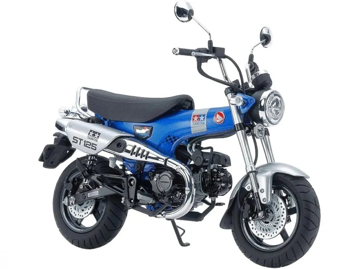 Baksas Surenkami modeliai Tamiya - Honda Dax 125 Limited Edition