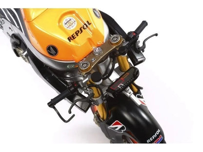Tamiya - REPSOL Honda RC213V '14-Surenkami modeliai-Brain Games LT