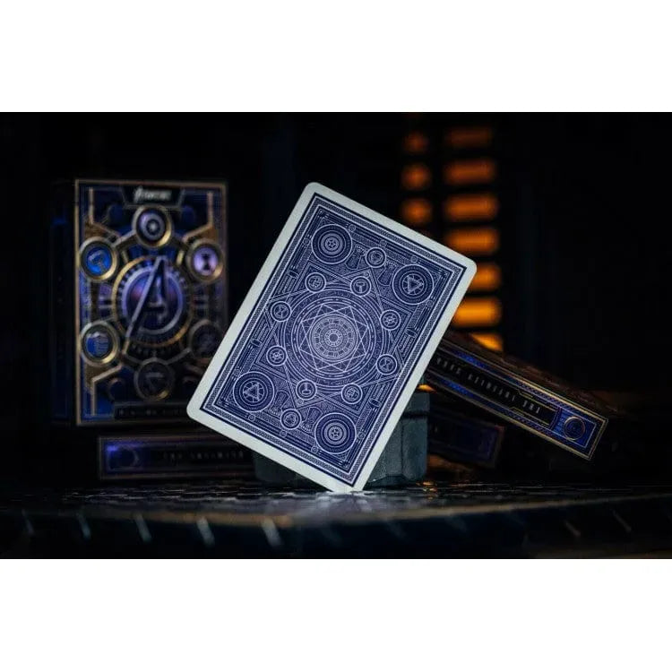Vikintas Urniežius Klasikiniai žaidimai Theory11 Avengers Blue Edition