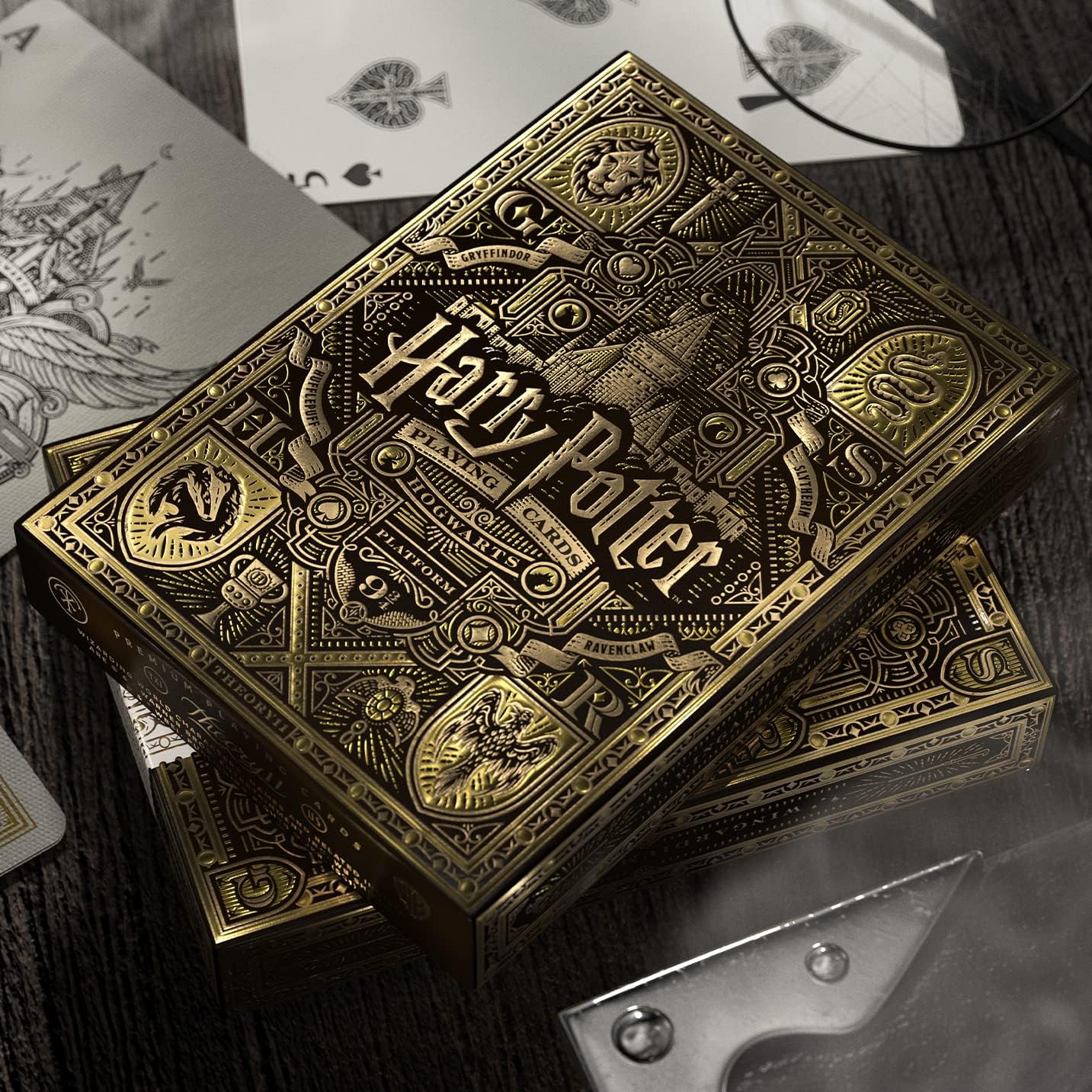 Vikintas Urniežius Klasikiniai žaidimai Harry Potter Hufflepuff kortos