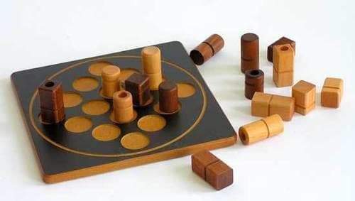 Giga mic Stalo žaidimai QUARTO! Mini